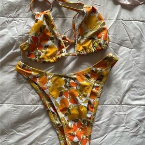 Kulani Kinis | Lemon Bikini Set